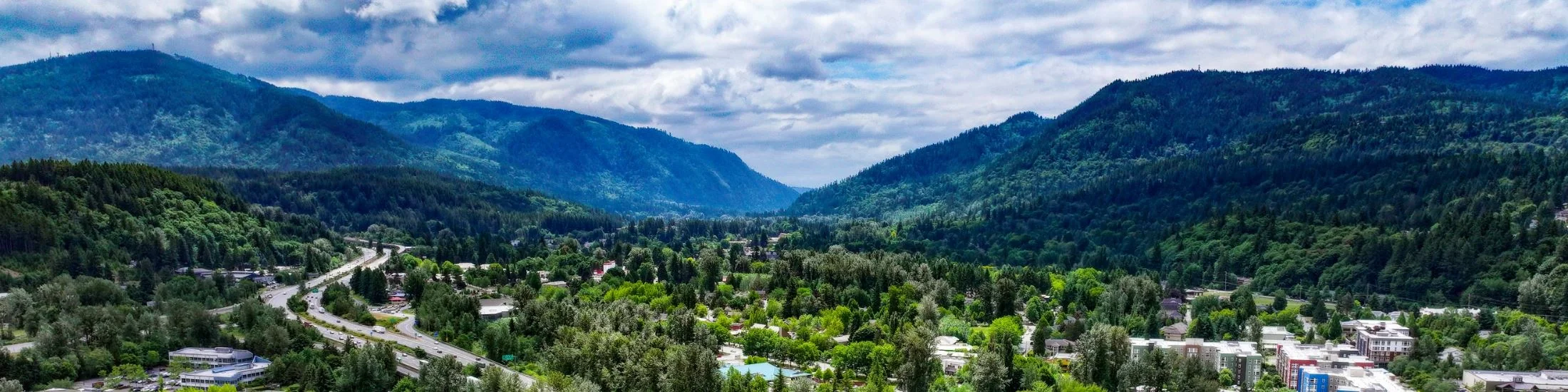 Beautiful Issaquah landscape - natural beauty and scenic views